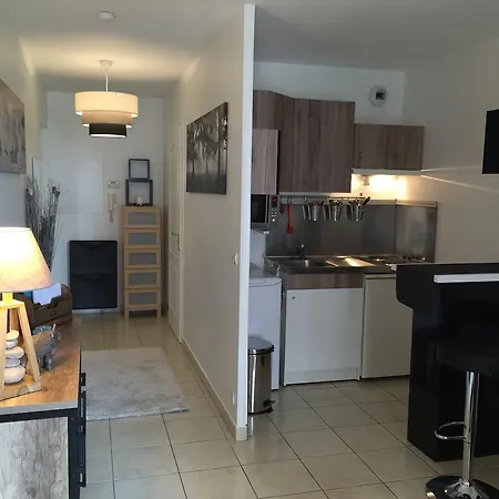Studio Zen Chic - La Defense Appartement